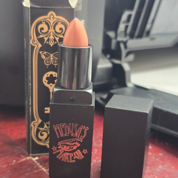 Medusa's Makeup Halo Glow Face Stick and Lip Stick New! - Picture 2 of 2